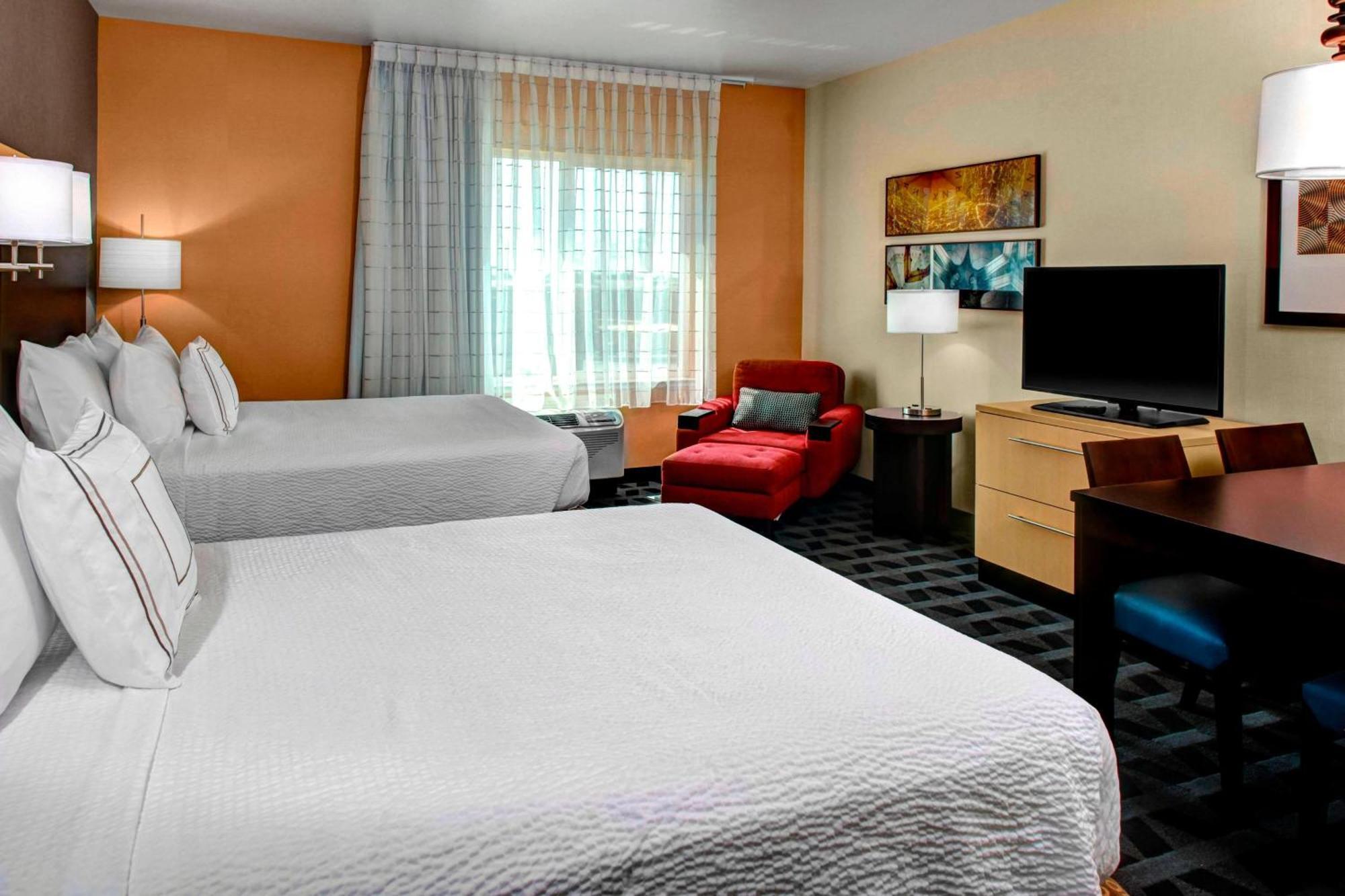 Towneplace Suites By Marriott Bakersfield West Екстер'єр фото