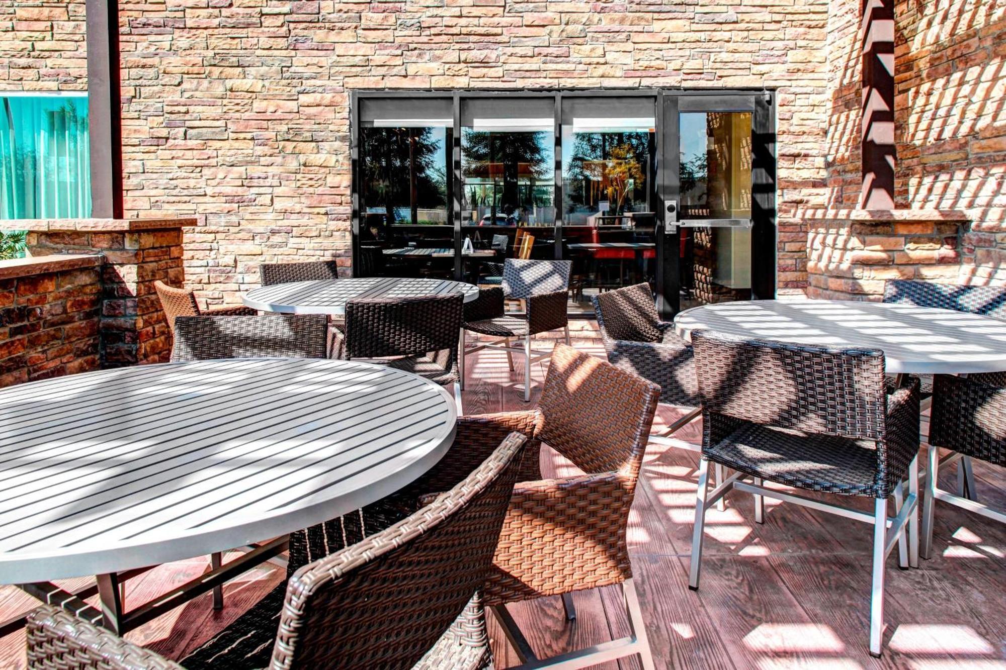 Towneplace Suites By Marriott Bakersfield West Екстер'єр фото